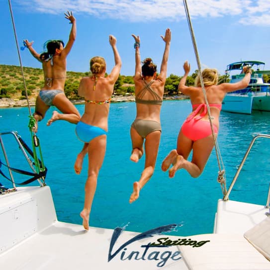 Vintage Sailings - Image 2