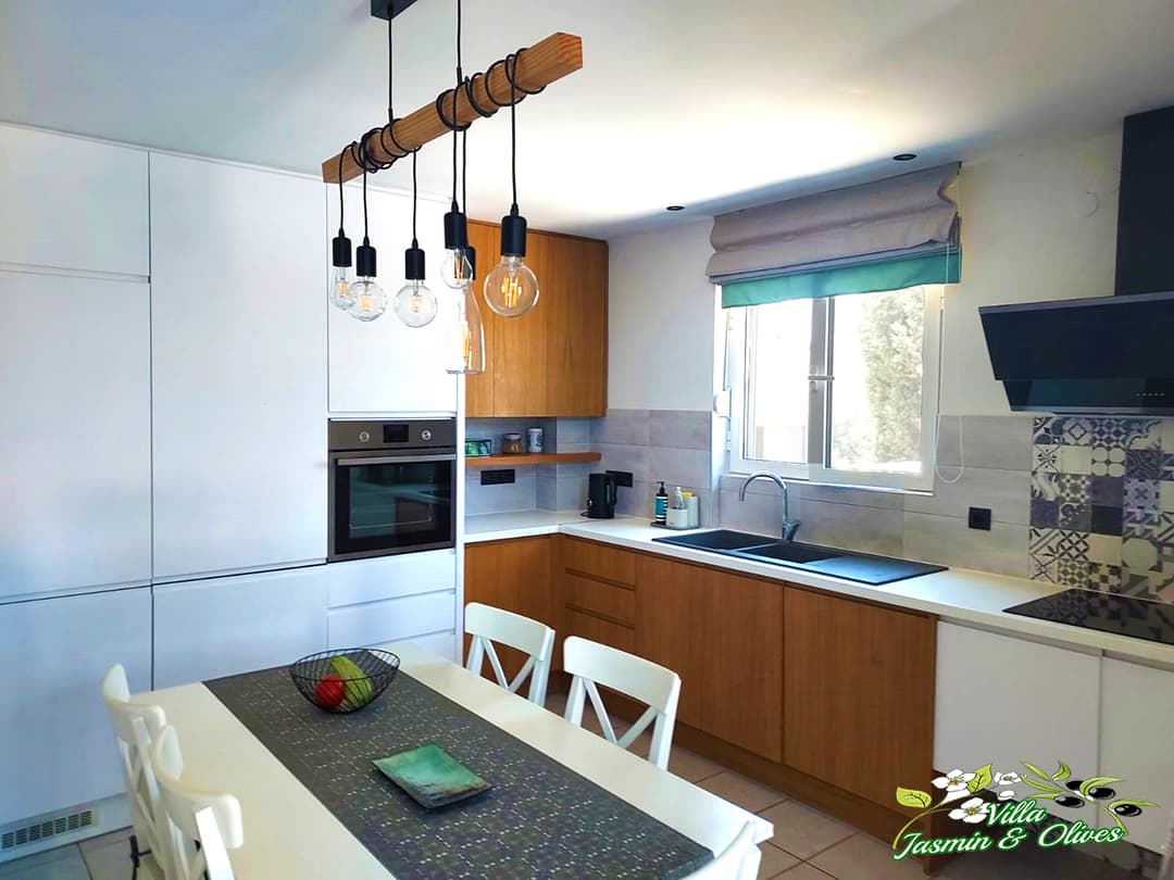 Villa Jasmin & Olives - Image 8