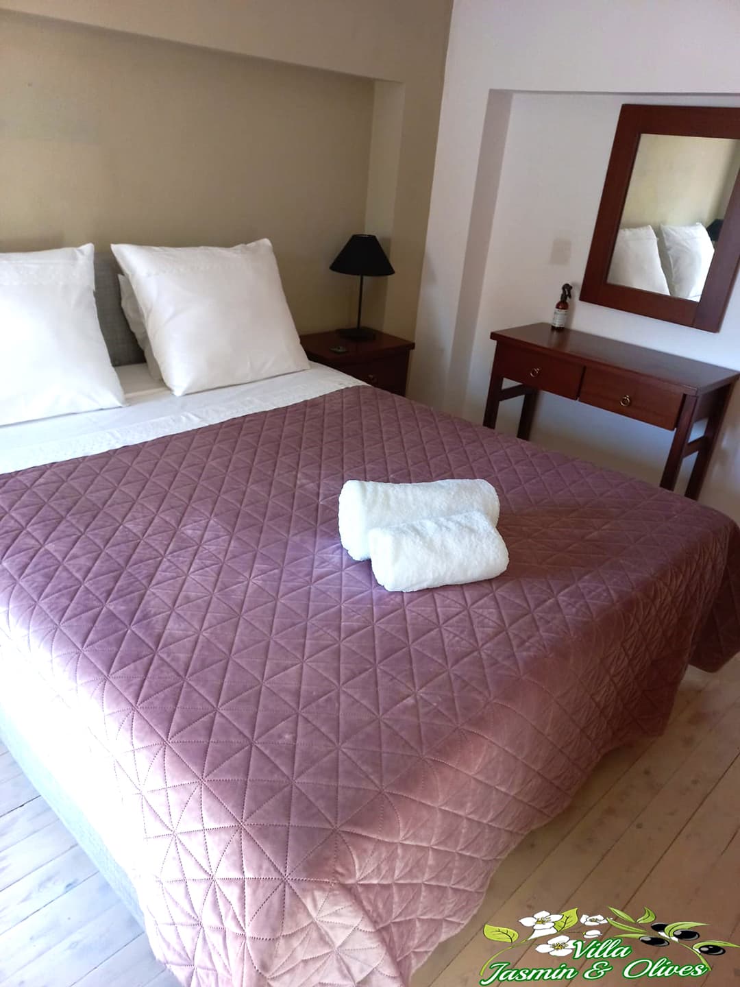 Villa Jasmin & Olives - Image 10