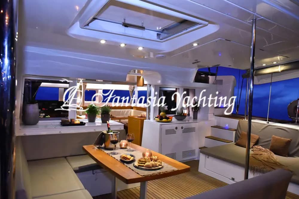 Fantasia Yachting - Image 8